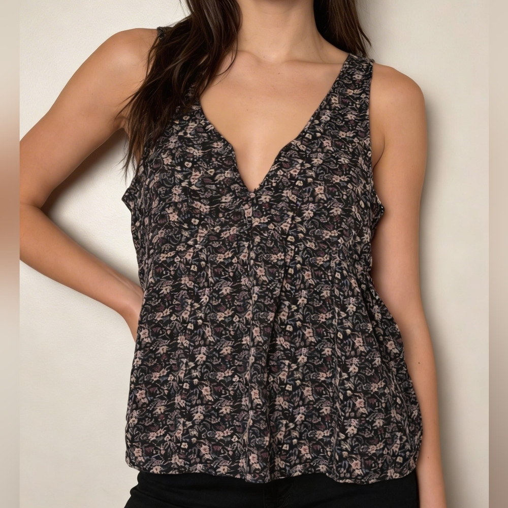 AEO Floral Crisscross-Back Tank Top - Black with Pink Floral size XL